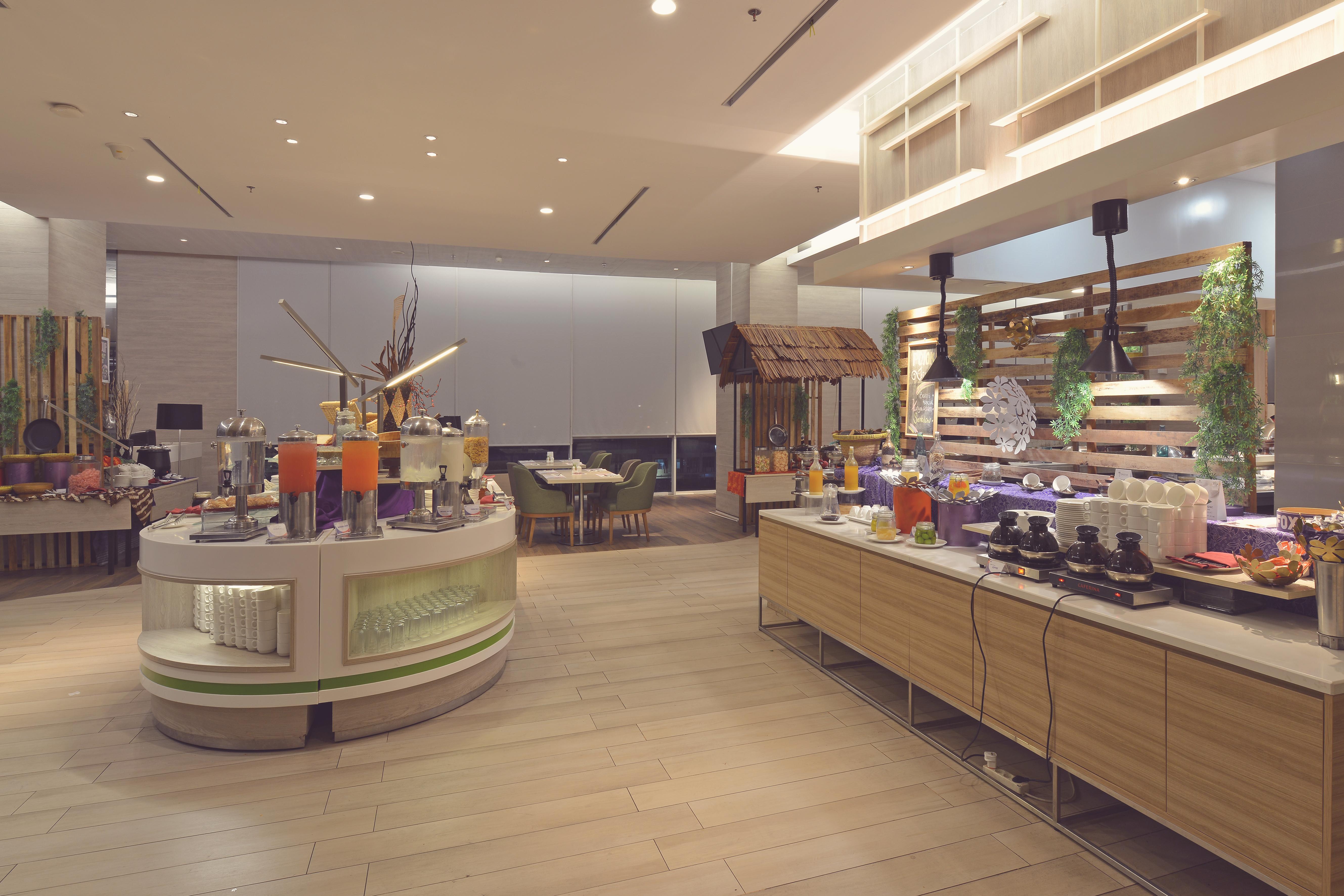 Fox Hotel Pekanbaru Eksteriør billede