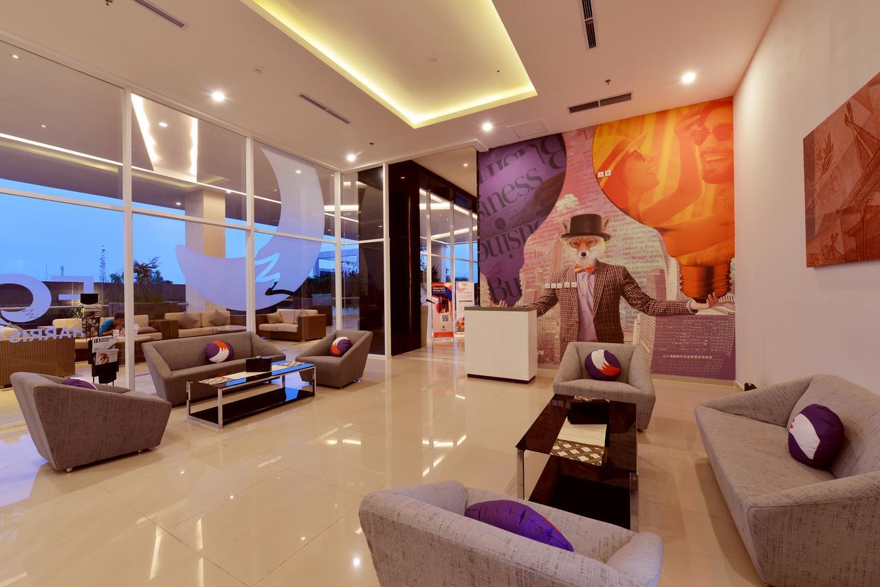 Fox Hotel Pekanbaru Eksteriør billede