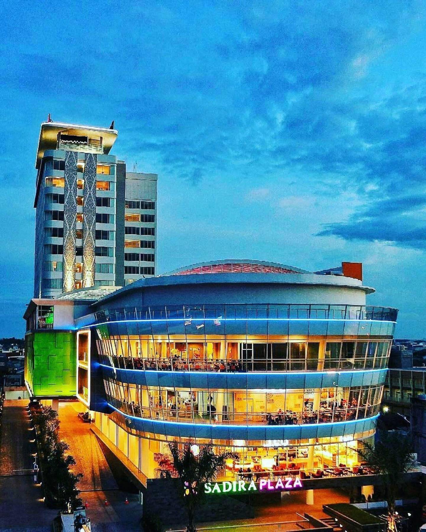 Fox Hotel Pekanbaru Eksteriør billede